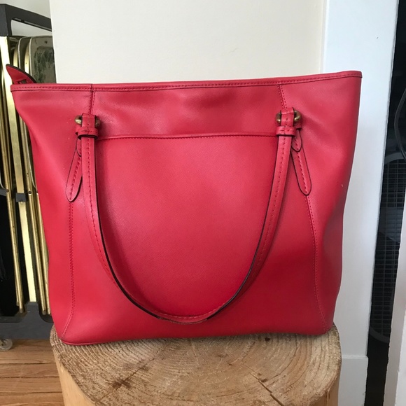 Coach Bag - Picture 2 of 3